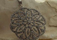 BALERINA - srebrny wisior z kryształkami