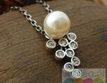 CELEBRA - srebrny wisiorek z perłą i kryształami