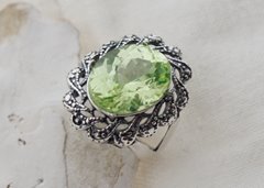 Promień Słońca z Himalajów Jedyny Taki Perydot