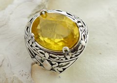 Słoneczny Blask Cejlonu naturalny szafir sygnet