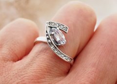 MUROTO - srebrny pierścionek z cyrkonią GLAMOUR