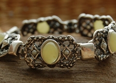 BAROCCO - srebrna bransoletka z bursztynem i perłami